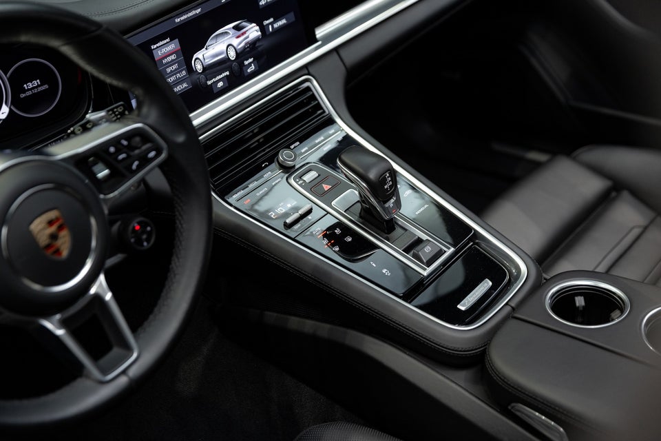 Porsche Panamera 4 2,9 E-Hybrid Sport Turismo PDK 5d
