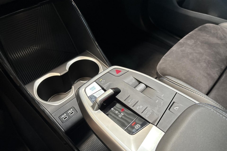 BMW iX1 eDrive20 M-Sport 5d