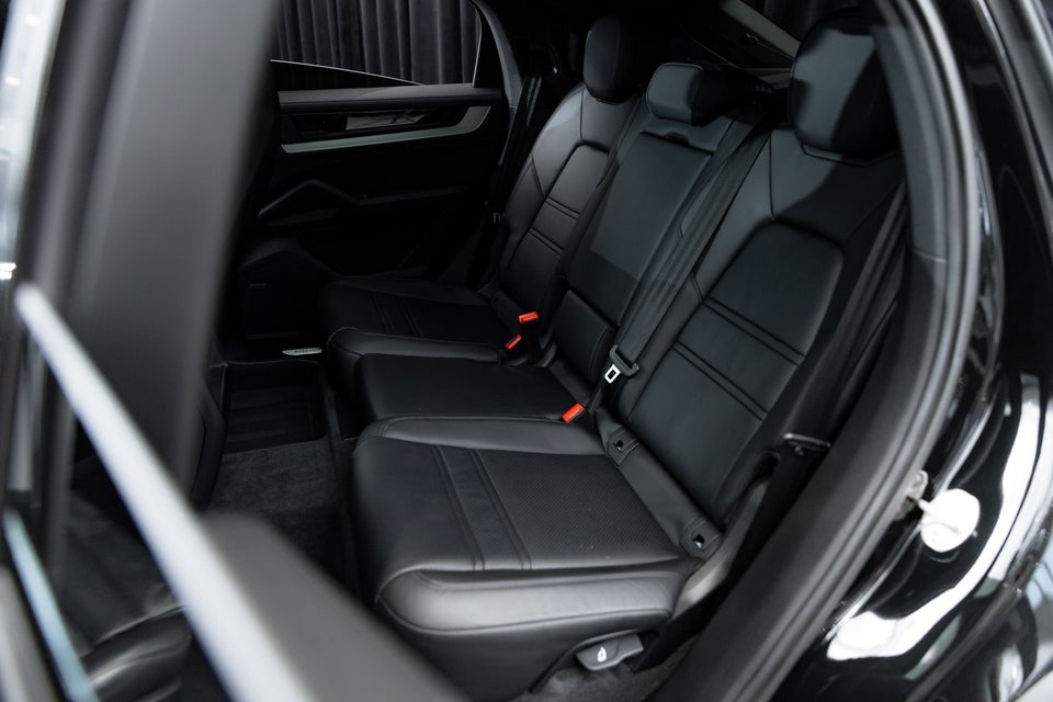 Porsche Cayenne 3,0 E-Hybrid Coupé Tiptr. 5d