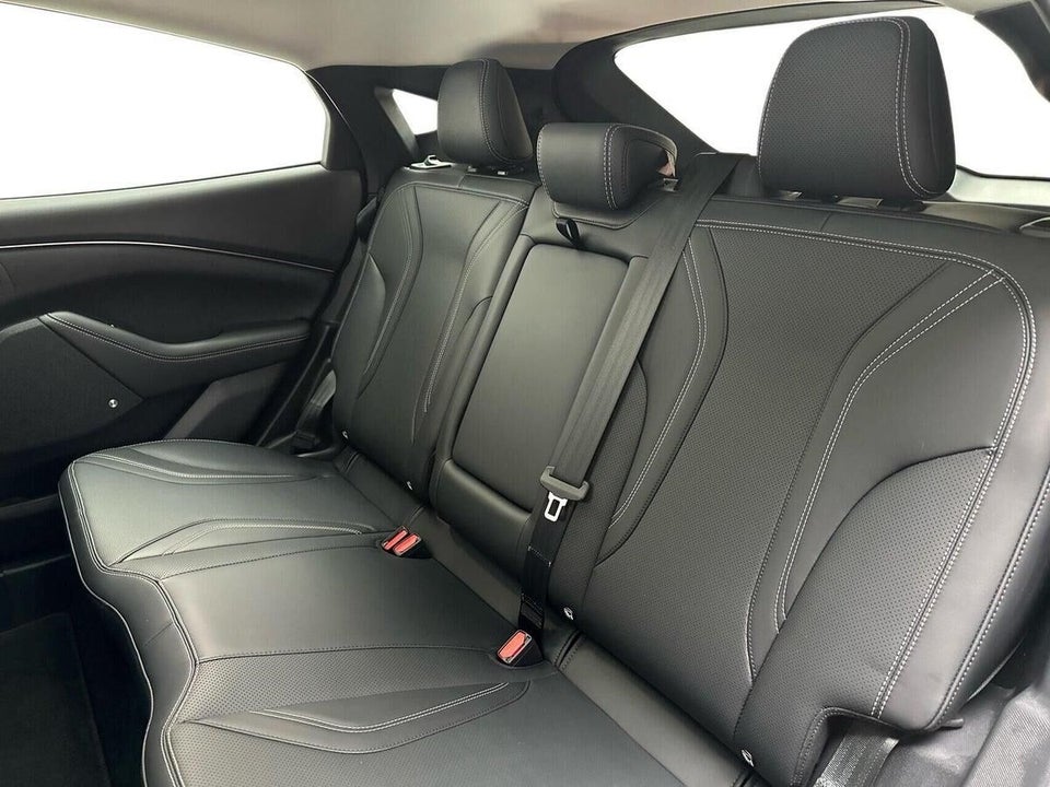 Ford Mustang Mach-E 75 Standard Range 5d