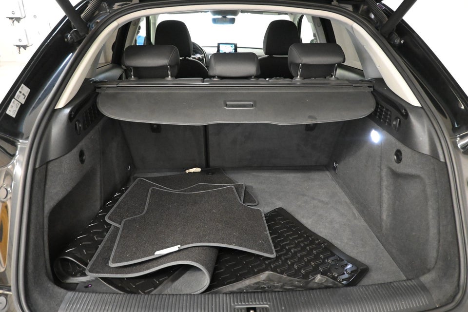 Audi Q3 2,0 TFSi 180 quattro S-tr. 5d