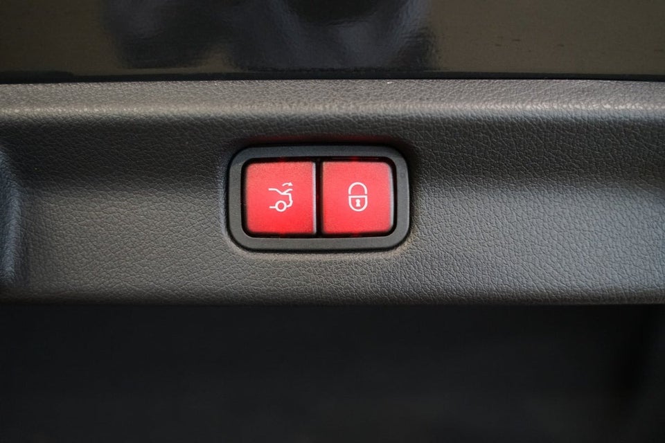 Mercedes EQE300 AMG Line 4d