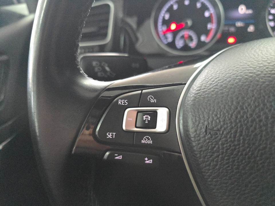 VW Golf VII 1,4 TSi 150 Highline 5d