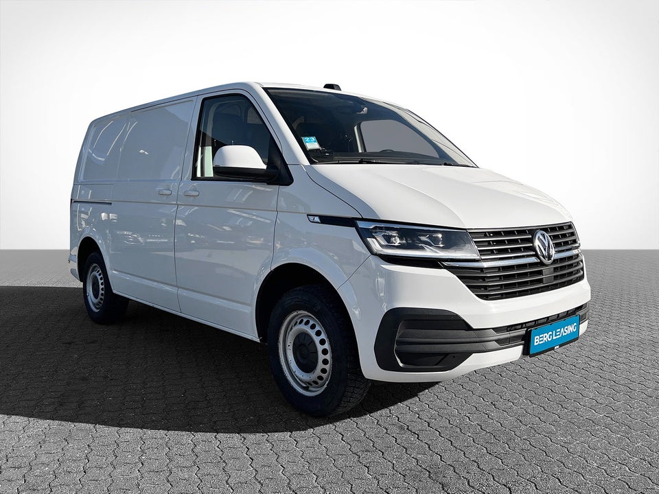 VW Transporter 2,0 TDi 150 Kassevogn DSG kort