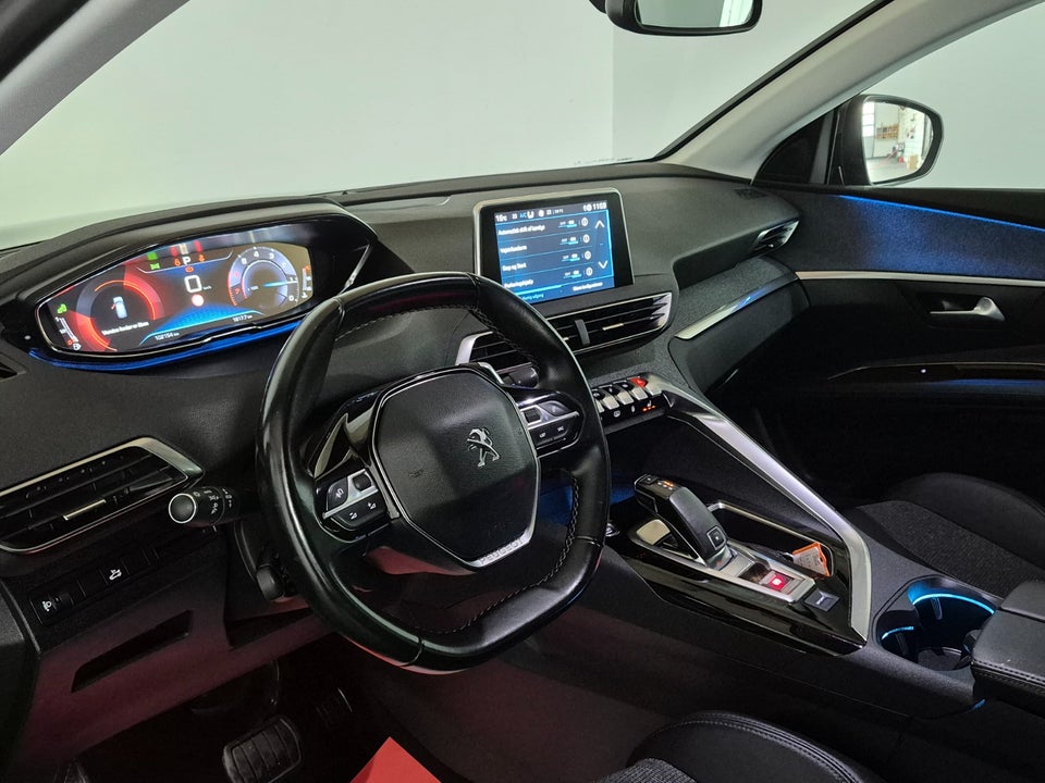 Peugeot 3008 1,2 PureTech 130 Allure EAT8 5d