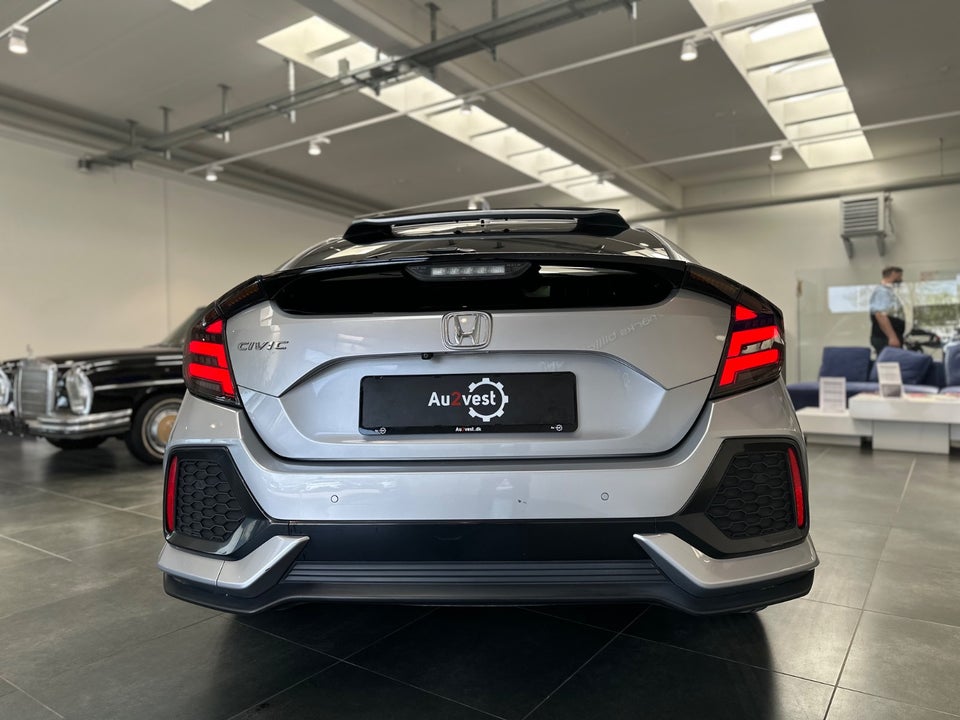 Honda Civic 1,5 VTEC Turbo Prestige CVT 5d