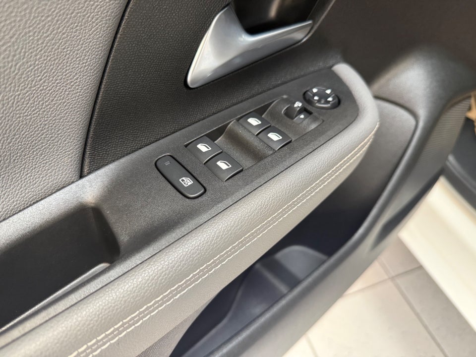 Opel Mokka-e 50 Elegance 5d