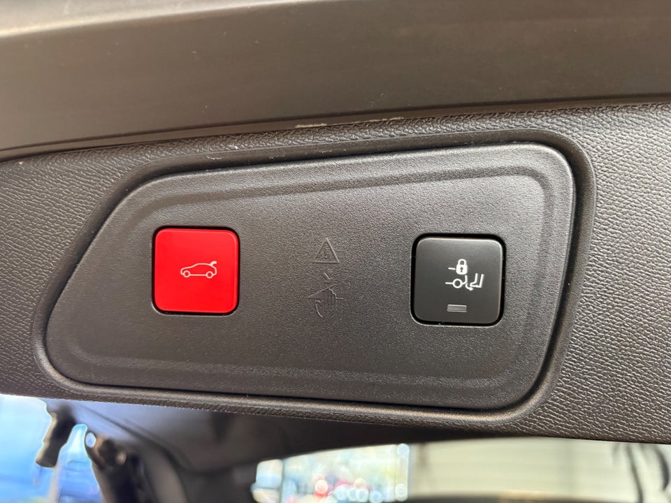 Peugeot 3008 1,6 Hybrid Selection Sport EAT8 5d