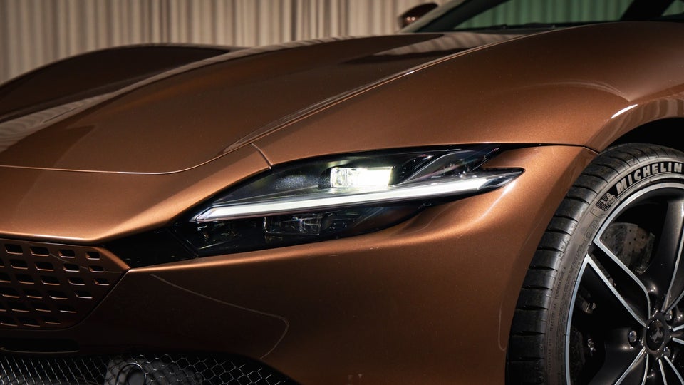 Ferrari Roma 3,9 DCT 2d