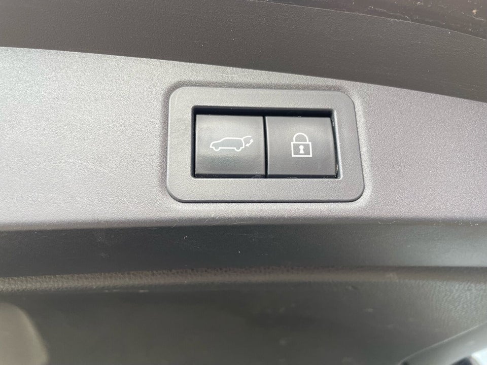 Toyota Corolla 1,8 Hybrid H3 Smart Touring Sports MDS 5d