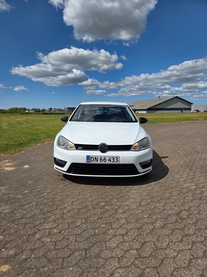 VW Golf VII 1,4 TSi 140 R-line DSG BMT 5d