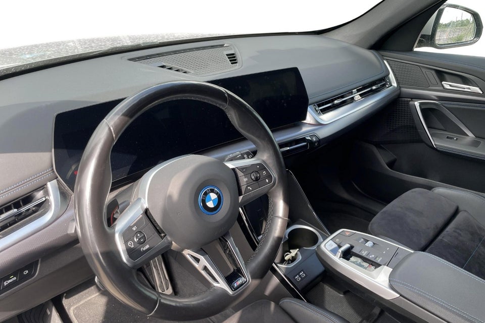 BMW iX1 xDrive30 M-Sport 5d