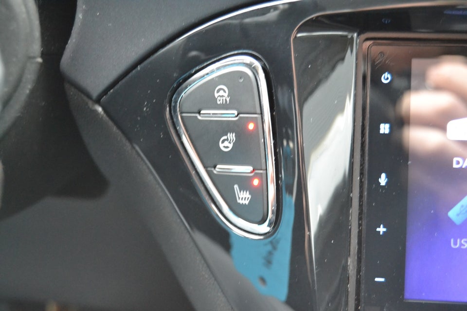 Opel Corsa 1,4 Enjoy 5d