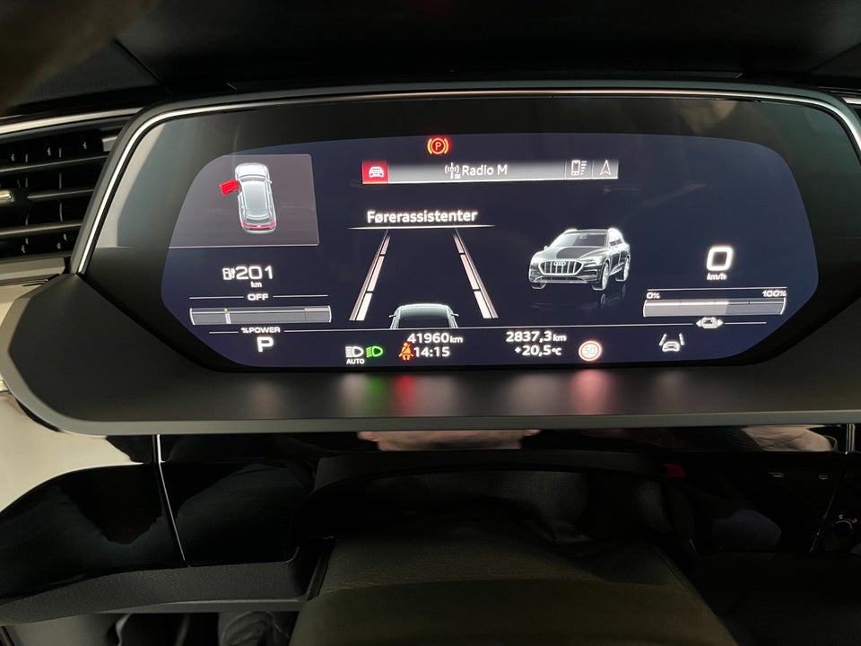 Audi Q8 e-tron 50 S-line quattro 5d