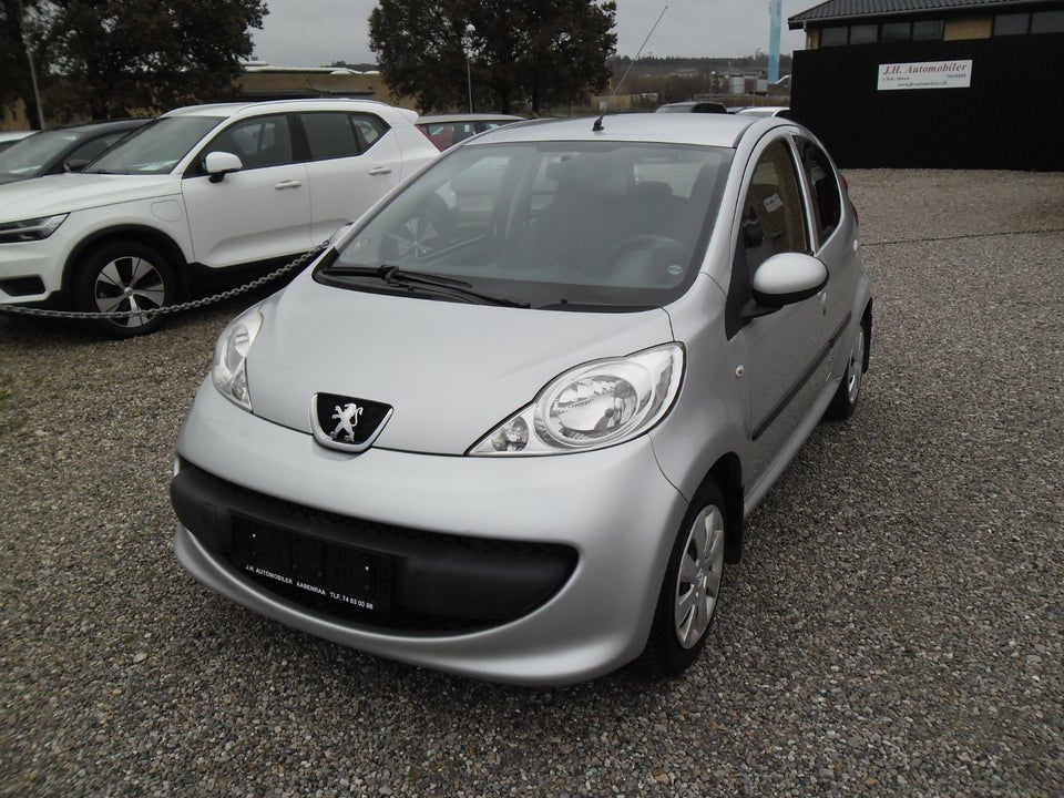 Peugeot 107 1,0 Trendy 5d