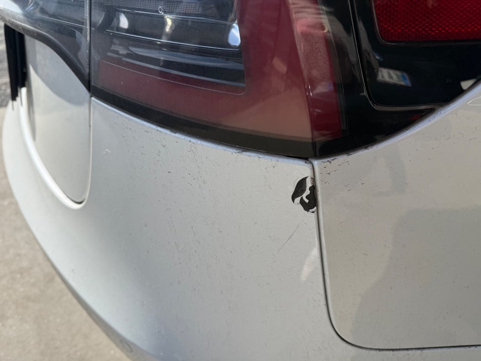 Tesla Model 3 Performance AWD 4d