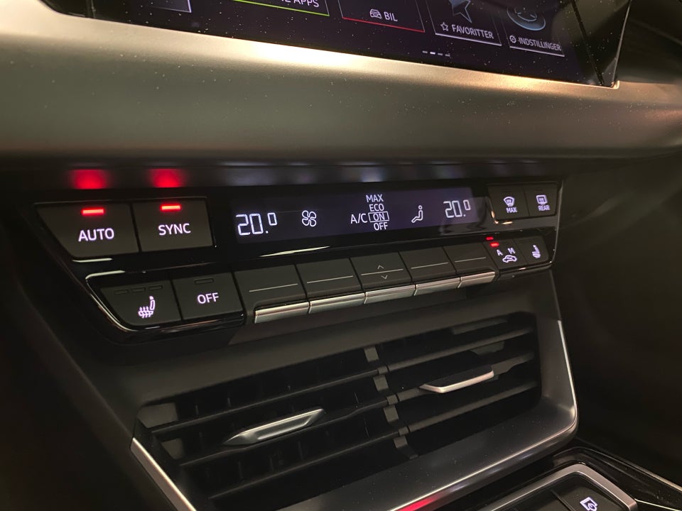 Audi e-tron GT quattro 4d