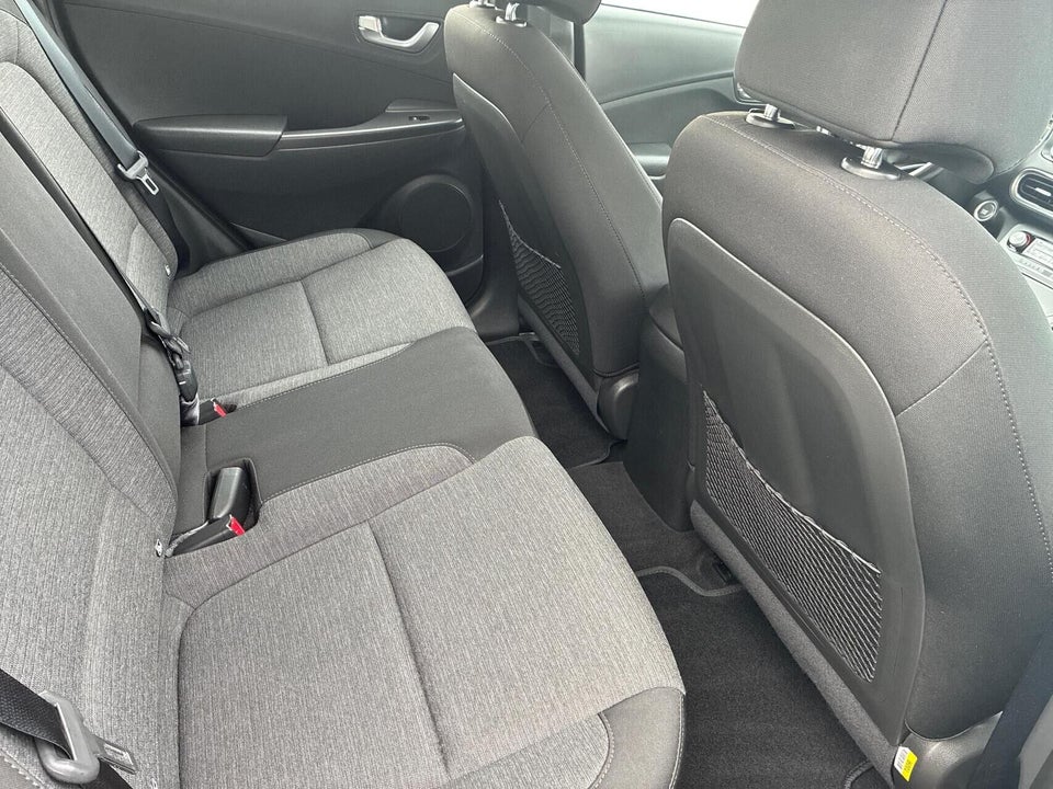 Hyundai Kona 39 EV Select 5d