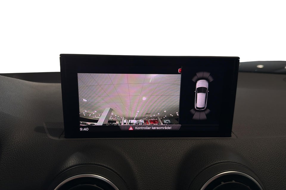 Audi Q2 35 TFSi Prestige S-tr. 5d