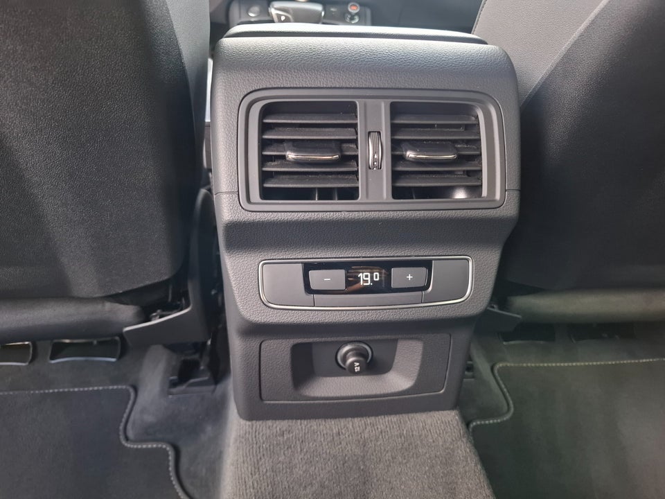 Audi Q5 50 TFSi e S-line Sportback quattro S-tr. 5d