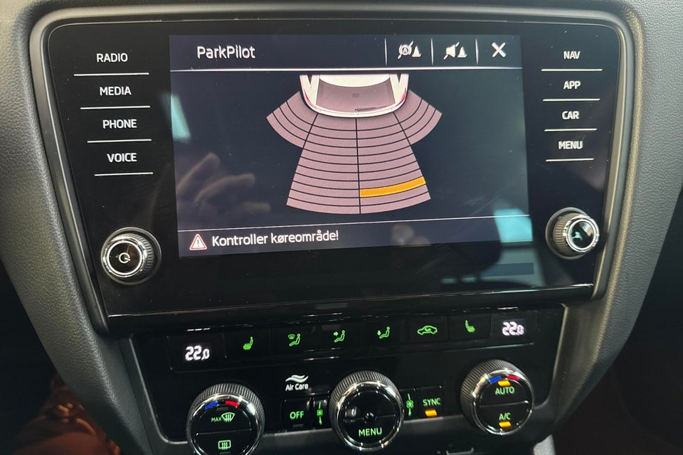 Skoda Octavia 2,0 TDi 150 Business Line+ Combi DSG 5d