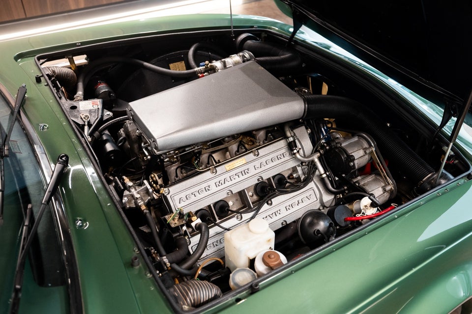 Aston Martin V8 Vantage 5,3 Volante 2d