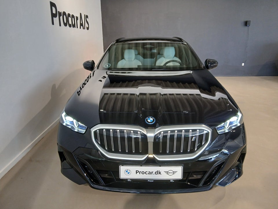 BMW i5 eDrive40 Touring M-Sport 5d