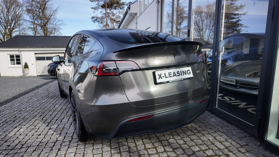 Tesla Model Y Performance AWD 5d