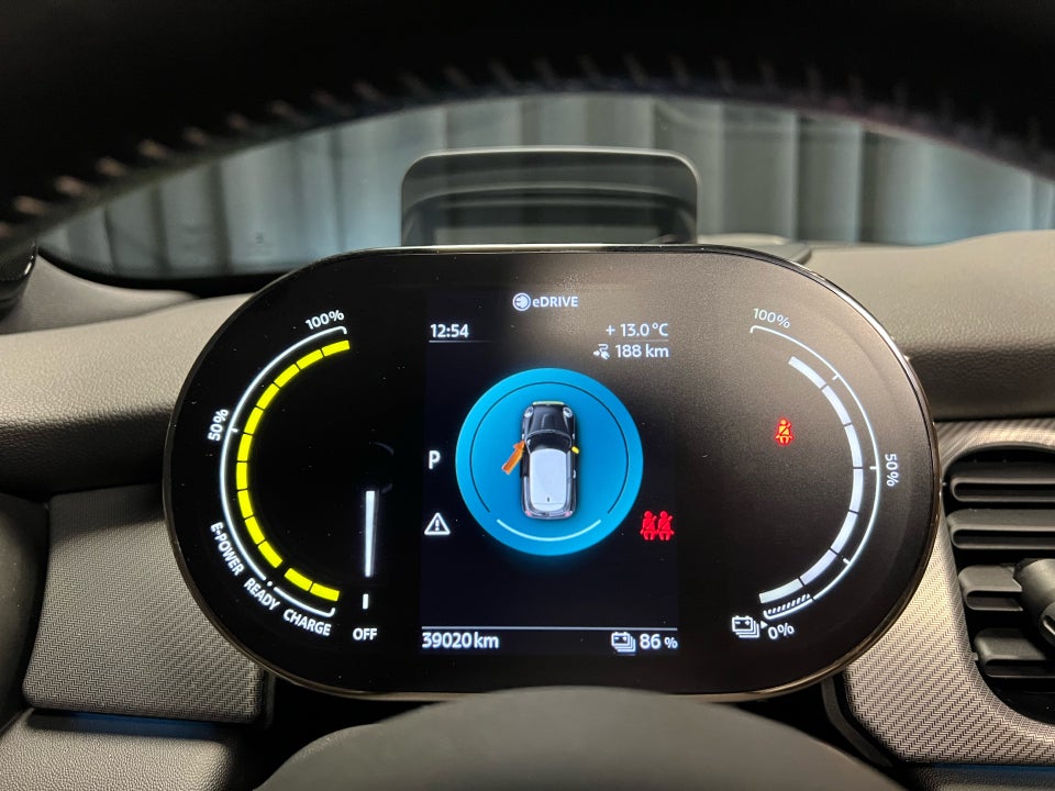 MINI Cooper SE Yours Lounge 3d