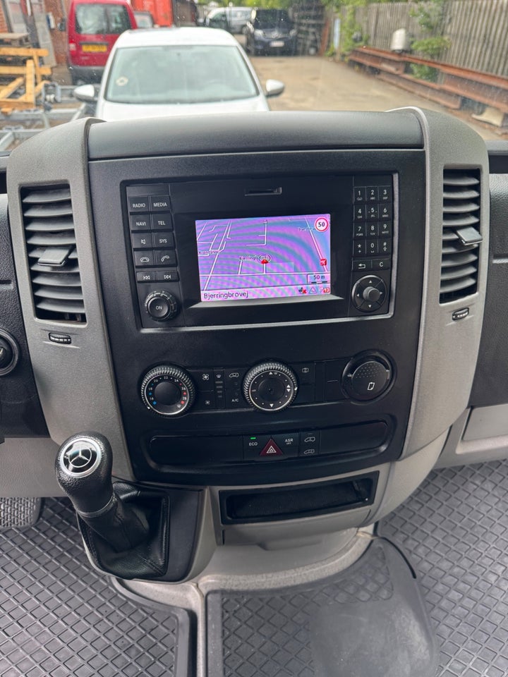 Mercedes Sprinter 319 3,0 CDi R3 Kassevogn 5d