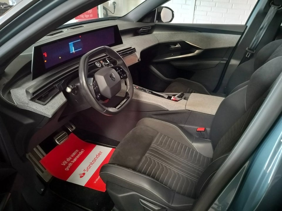 Peugeot e-5008 77 GT 7prs 5d