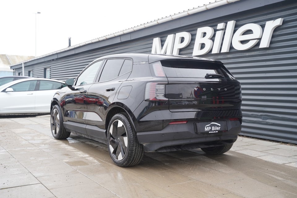 Volvo EX30 Twin Performance Plus 5d