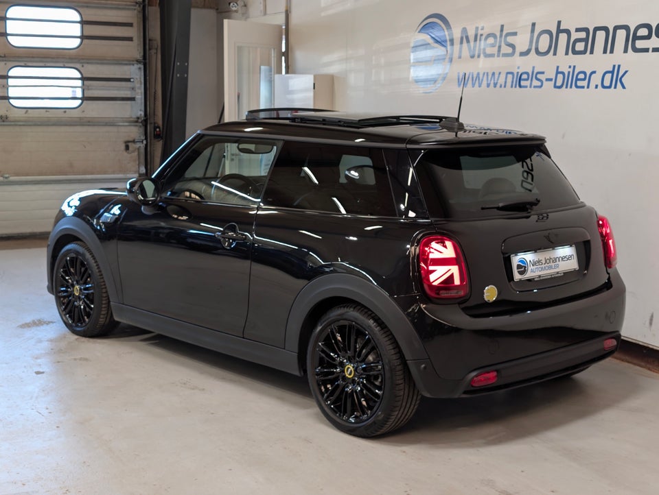 MINI Cooper SE Maximise 3d