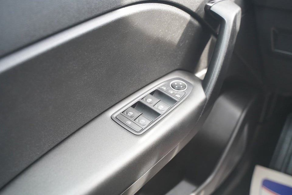 Renault Captur 1,0 TCe 100 Intens 5d