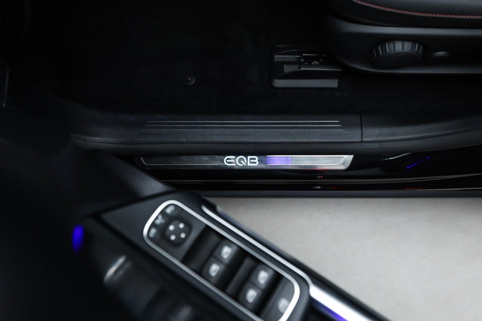 Mercedes EQB250+ AMG Advance 7prs 5d