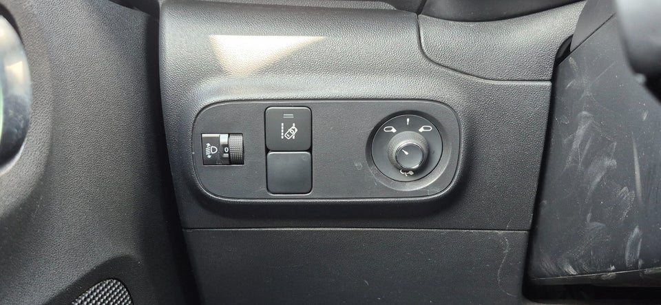 Citroën C3 1,5 BlueHDi 100 Attaque 5d