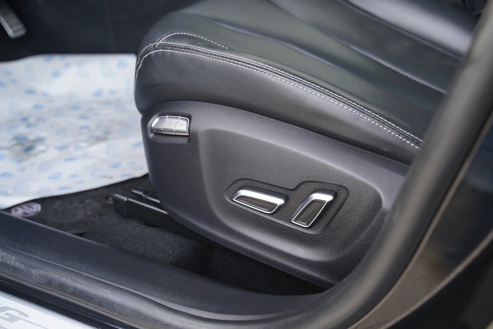 MG Marvel R Luxury 5d