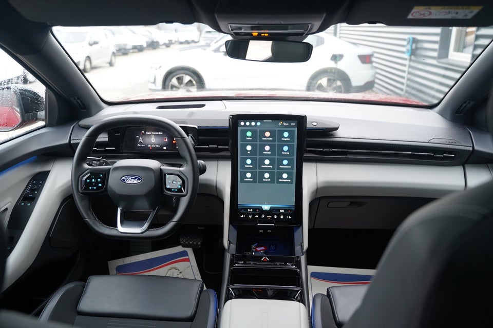 Ford Explorer 79 Premium Extended Range AWD 5d