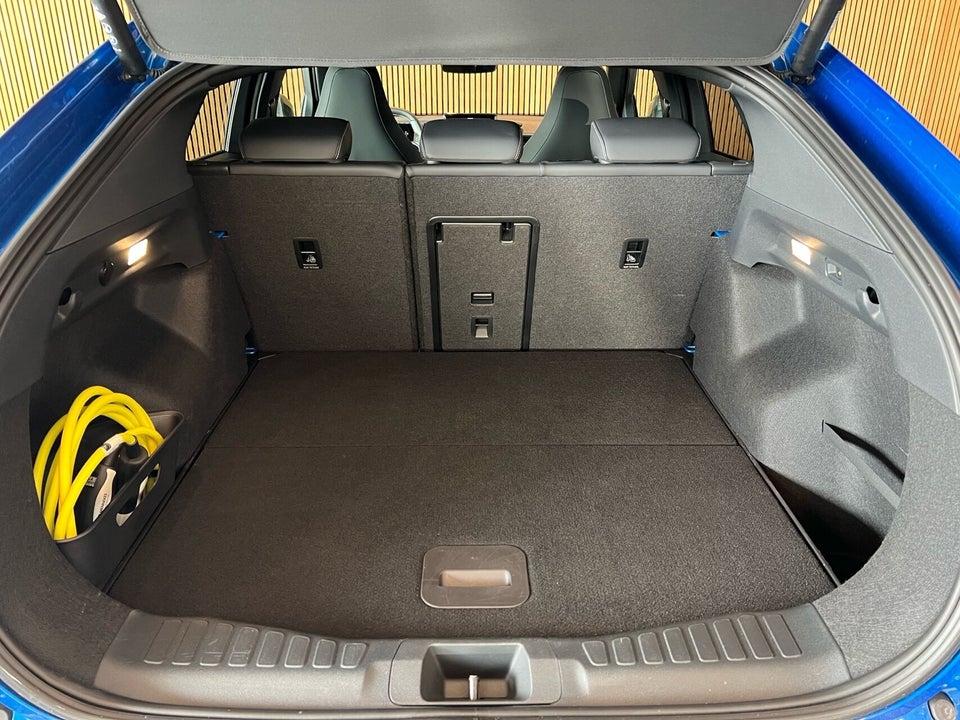 Ford Capri 77 Premium Extended Range 5d