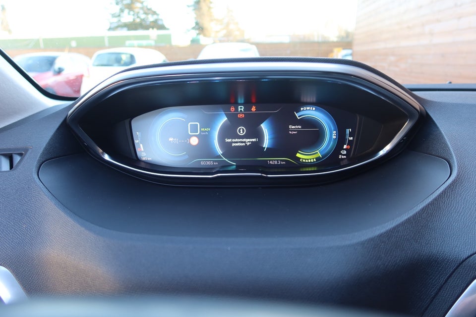 Peugeot 3008 1,6 Hybrid Allure Limited EAT8 5d