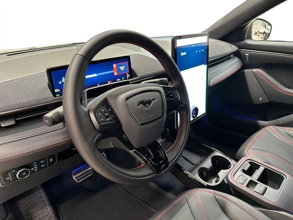 Ford Mustang Mach-E 98 Premium Extended Range 5d