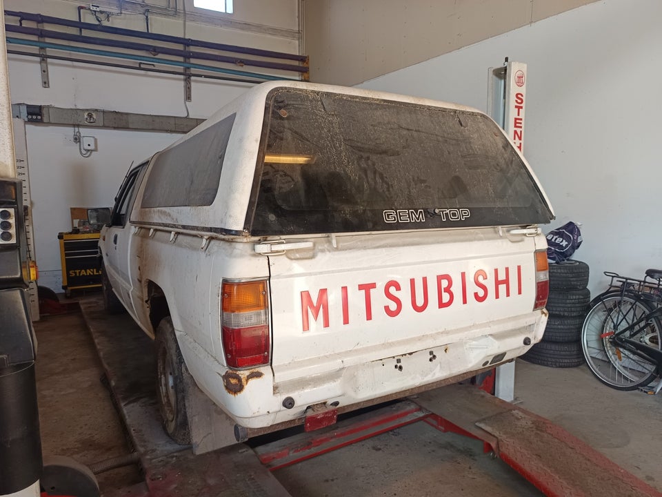 Mitsubishi L200 Pick-up 2d