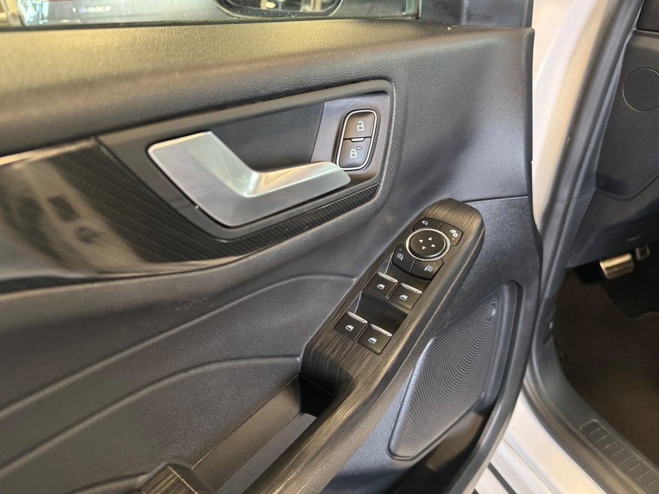 Ford Kuga 2,5 PHEV ST-Line X CVT 5d