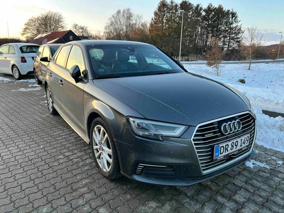 Audi A3 1,4 e-tron Sport Sportback S-tr. 5d