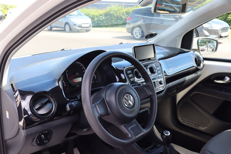 VW Up! 1,0 75 Groove Up! BMT 5d