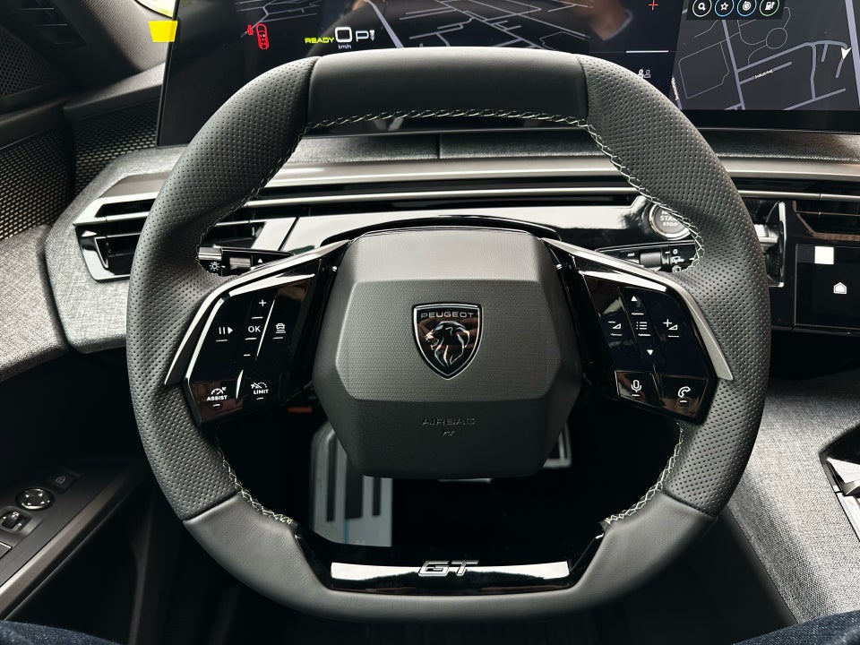 Peugeot e-5008 77 GT Pack 7prs 5d
