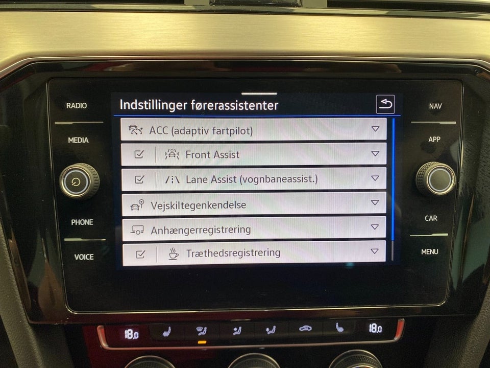 VW Passat 1,5 TSi 150 Elegance+ Variant DSG 5d