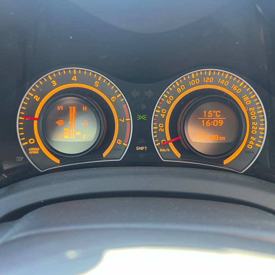 Toyota Auris 1,6 Luna+ 5d