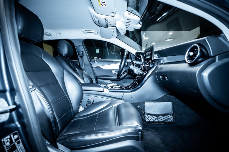 Mercedes C220 d 2,2 Avantgarde stc. aut. 5d