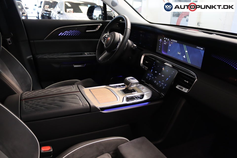 Hongqi E-HS9 99 Premium 5d